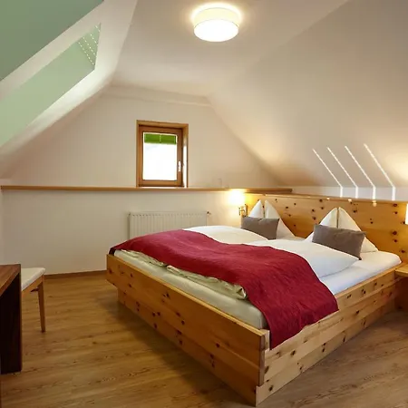 Sportbauernhof - Hochalmblick 3*