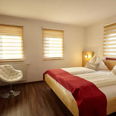 ゲストハウス Sportbauernhof - Hochalmblick