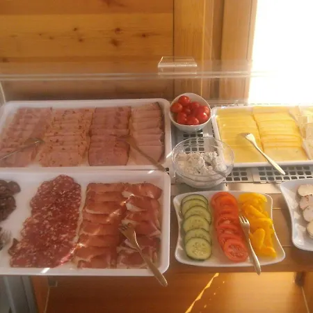 Sportbauernhof - Hochalmblick ゲストハウス